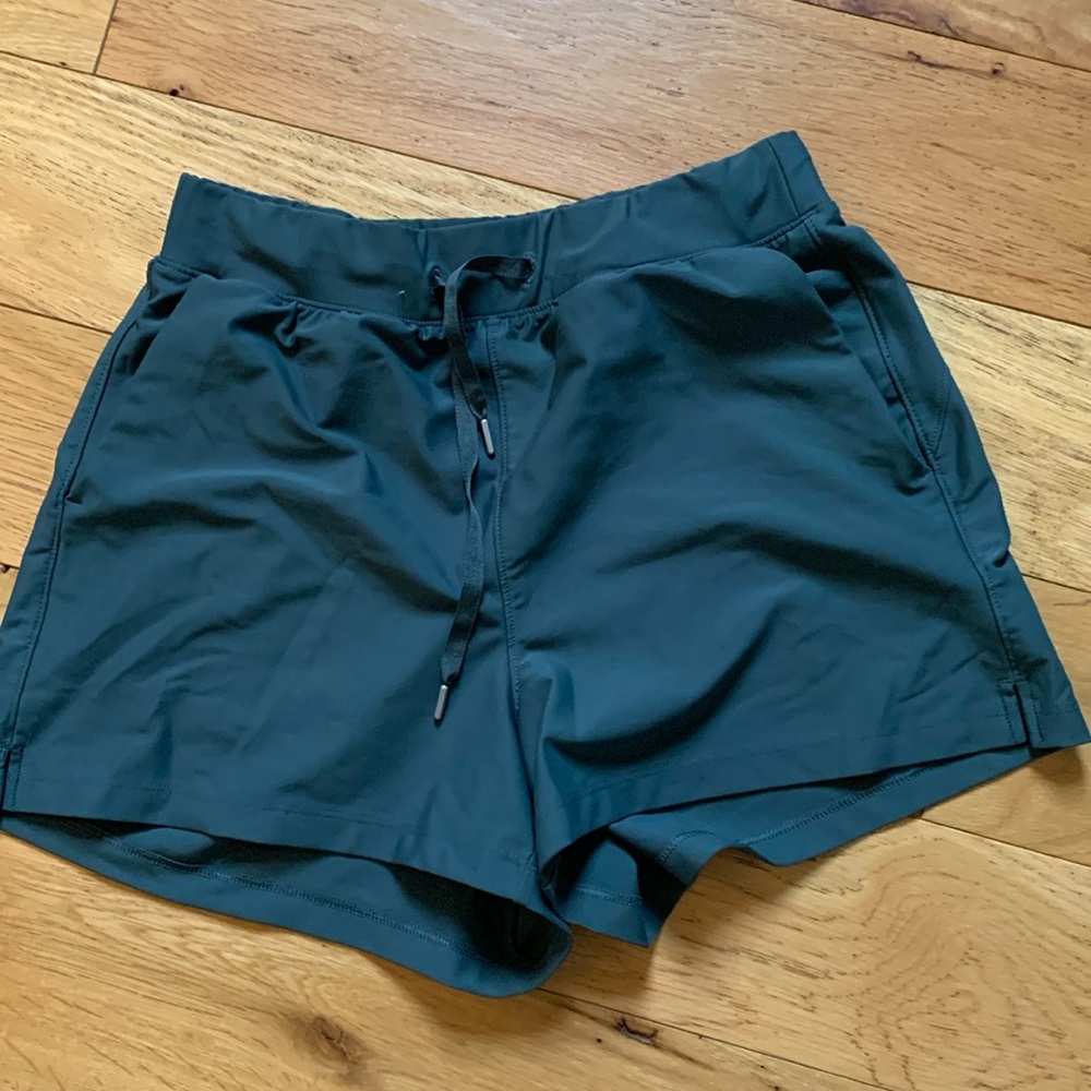 Old navy active shorts